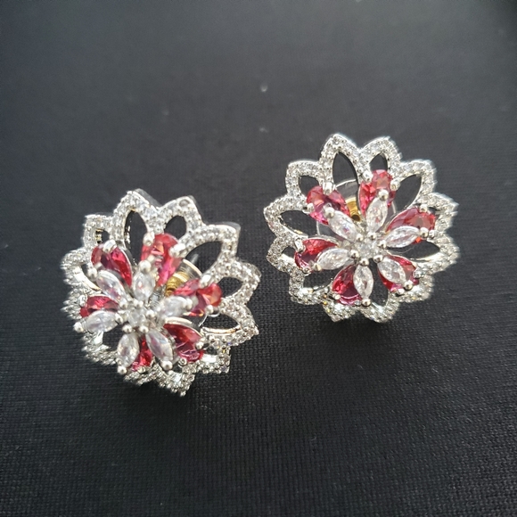 COPY - NWT Diamond Earrings with Ruby stones - Picture 4 of 6